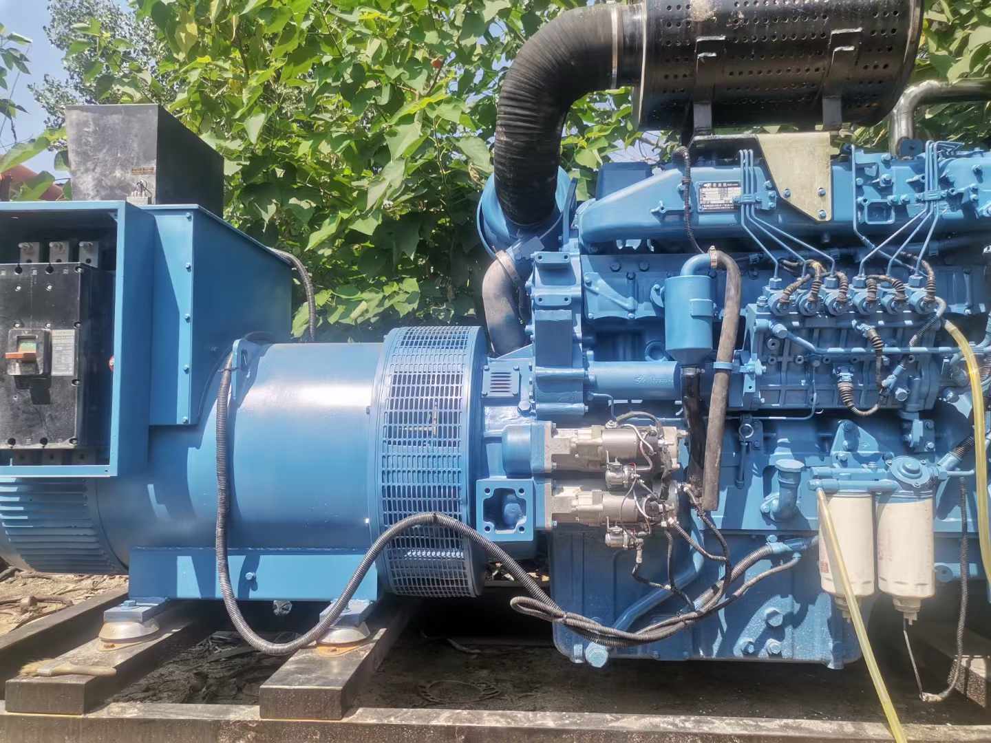 峄城详细说明降低 800kW 柴油发电机输出电流波动的方法